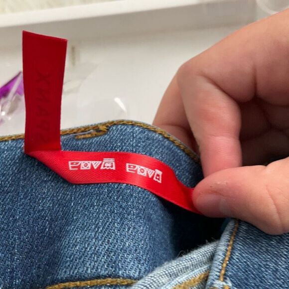 Spanx Blue Denim Stretch Pull On Cropped Jeans Medium Wash Size Petite Medium - Picture 5 of 5